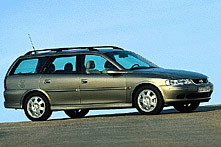 Opel Vectra Caravan Edition 2000 2.2 16V Automatik /2000/
