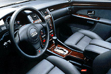 Audi A8 4.2 quattro Tiptronic /2000/