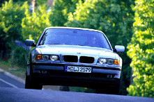 BMW 750i A /2000/