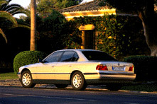 BMW 728i /2000/