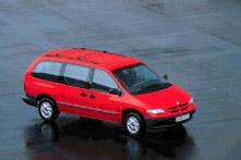 Chrysler Grand Voyager SE 2.5 TD /2000/