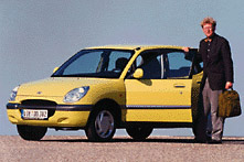 Daihatsu Sirion CXS Automatik /2000/