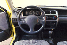 Daihatsu Sirion CXS /2000/