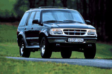 Ford Explorer /2000/