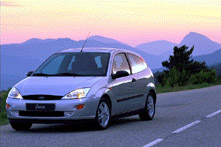 Ford Focus 1.8i Trend /2000/