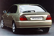 Honda Accord 1.8i LS Automatik /2000/