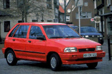 KIA Pride GLXI Automatik /2000/