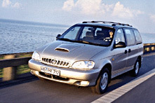 KIA Carnival TD LS Automatik /2000/