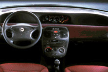 Lancia Y 1.2 LS /2000/