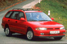 Mitsubishi Lancer Kombi Motion /2000/