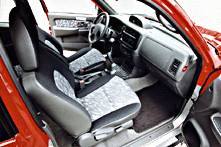 Mitsubishi L200 2.5l Allrad TD Magnum Club Cab /2000/