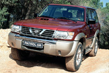 Nissan Patrol GR 3.0 DI Luxury Automatik /2000/