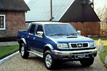 Nissan Pick Up Doppelkabine 4x4 Navarra 2.5 TD /2000/