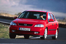 Opel Astra Comfort 1.6 16V Automatik /2000/