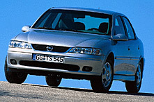 Opel Vectra Sport 2.6 V6 /2000/