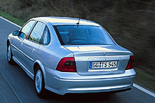 Opel Vectra Sport 2.6 V6 /2000/