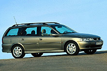 Opel Vectra Caravan Edition 2000 2.2 16V /2000/