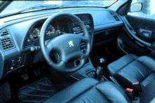 Peugeot 306 Cabriolet 132 Automatik /2000/