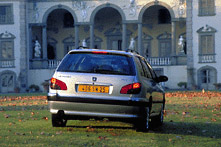 Peugeot 406 Break Esplanade 110 Automatik /2000/