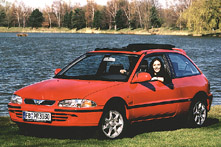 Proton 313 i /2000/