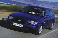 Toyota Corolla 1.6 linea sol Automatik /2000/
