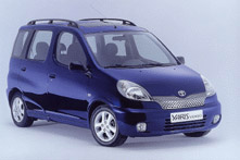 Toyota Yaris Verso 1.3 linea luna /2000/