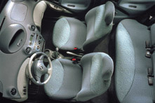 Toyota Yaris Verso 1.3 linea luna Automatik /2000/