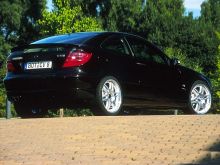 Mercedes Brabus C V8 Sportscoupe