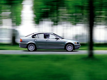 BMW 325i /2002/