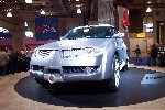 Mitsubishi Montero Evolution /2002/